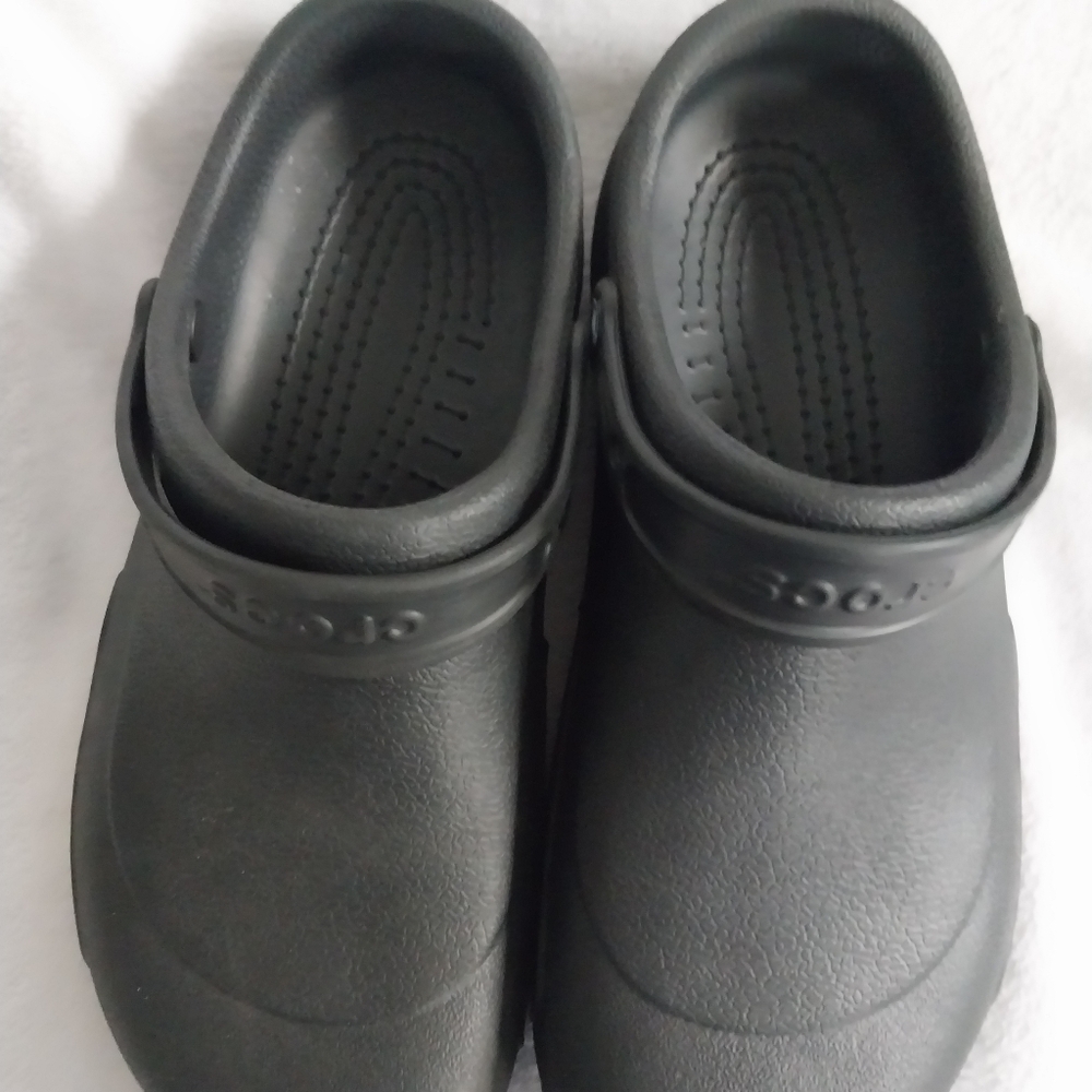 Men Black Crocs Clogs, Size 12